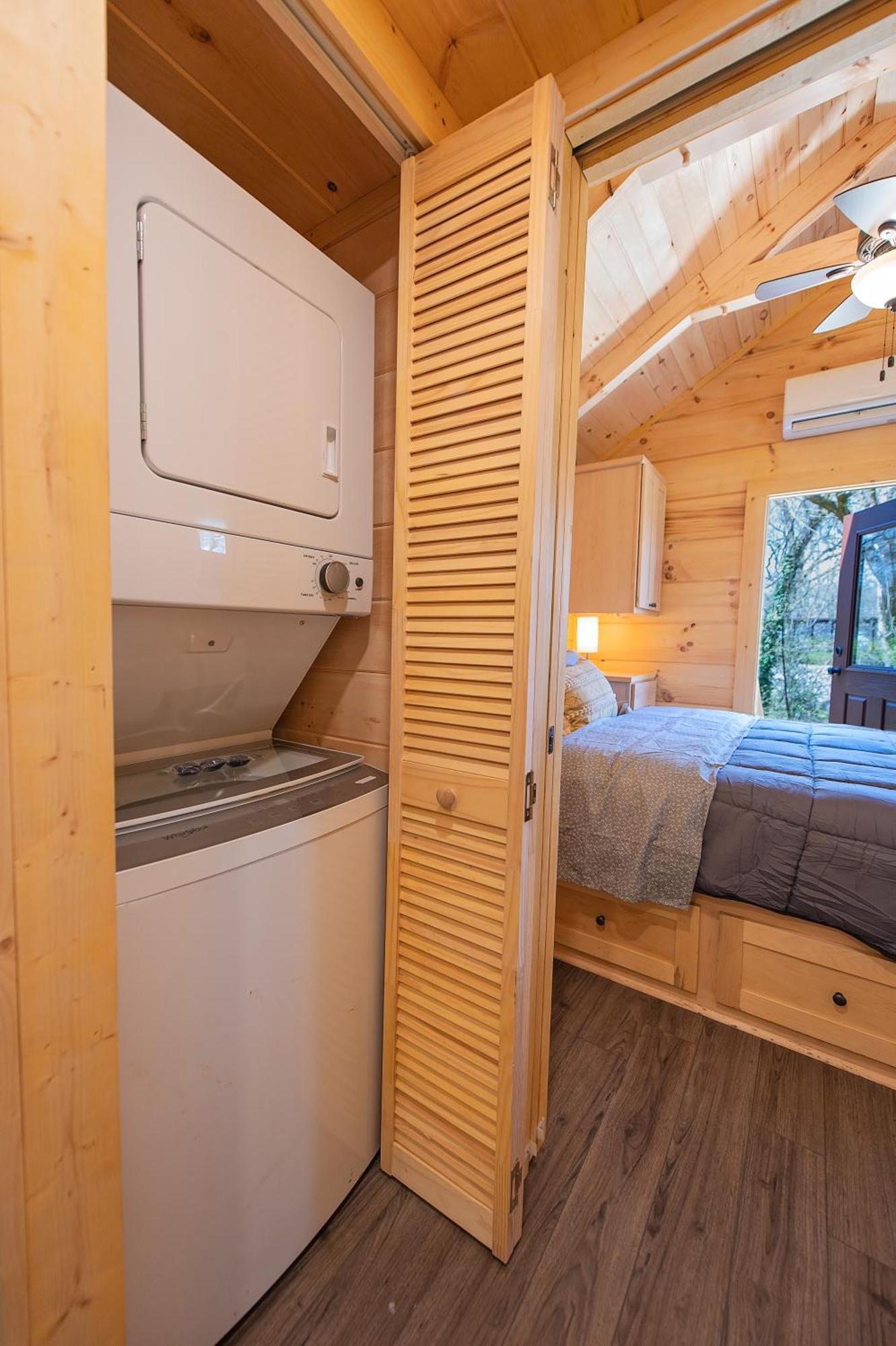 Tiny Cabin Village Private Hot Tub Lynda Cabin Чаттануґа Екстер'єр фото