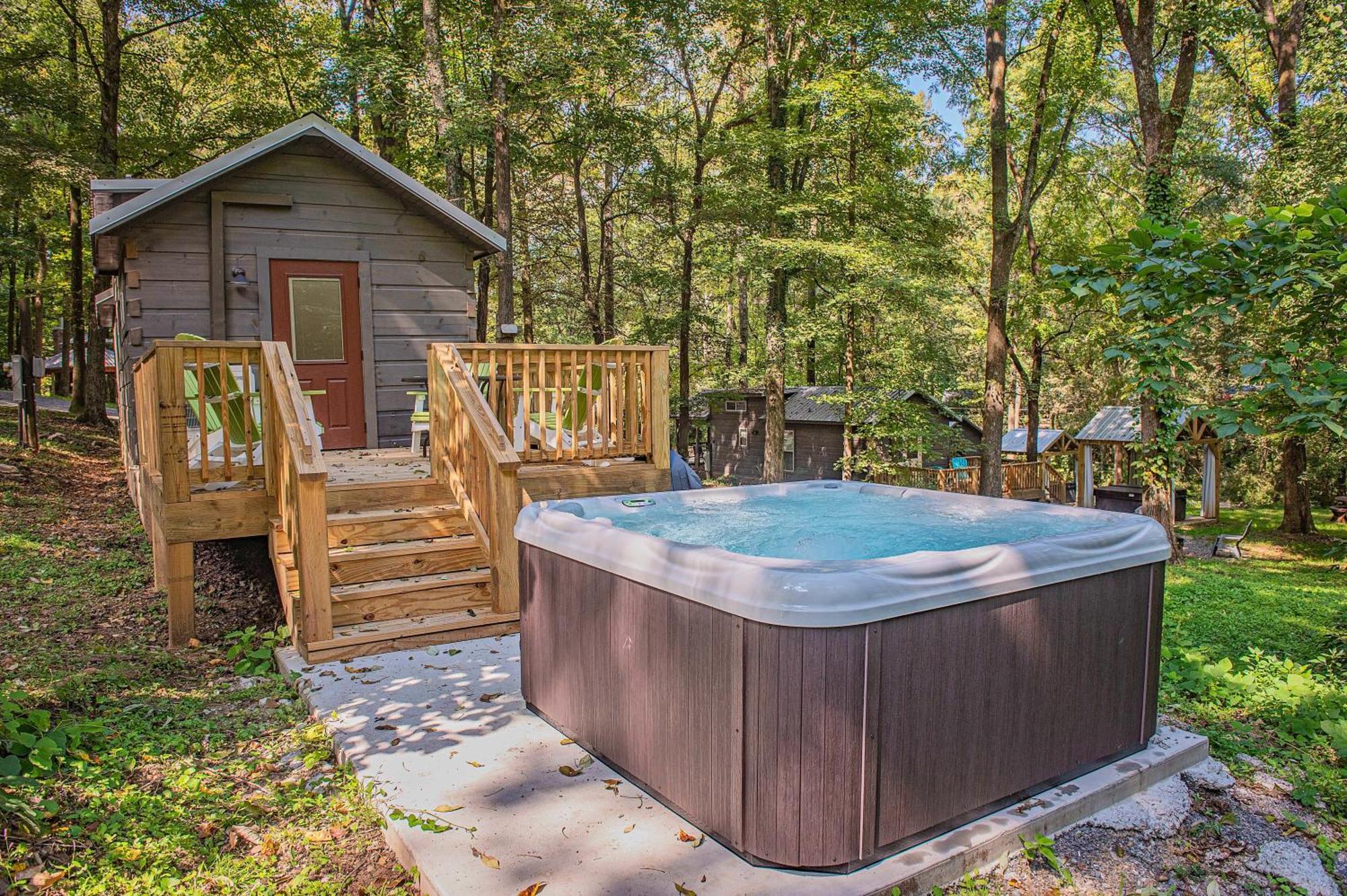 Tiny Cabin Village Private Hot Tub Lynda Cabin Чаттануґа Екстер'єр фото